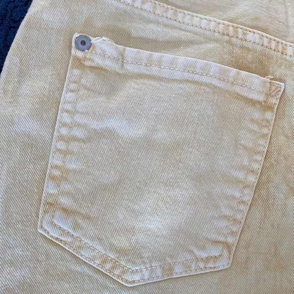 7 FOR ALL MANKIND MONROE JEAN SHORTS BUTTON FLY SIZE 24 MINERAL MARIGOLD! - Picture 8 of 11